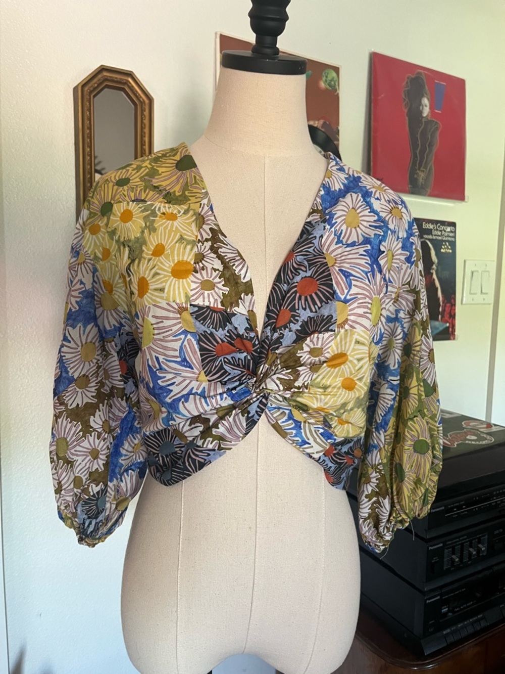 Floral Twist-Front Puff Sleeve Crop Top - Zara